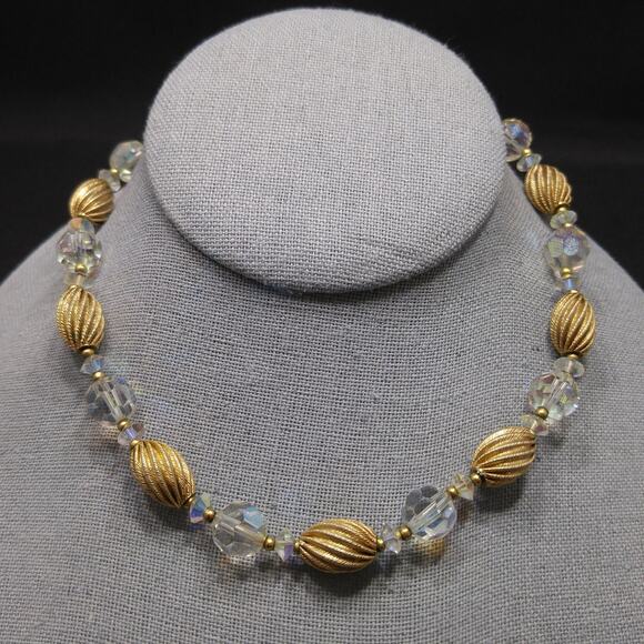 Lisner Aurora Borealis Crystal Beaded Necklace Gold Tone 1950s Vintage Jewelry - Picture 2 of 10